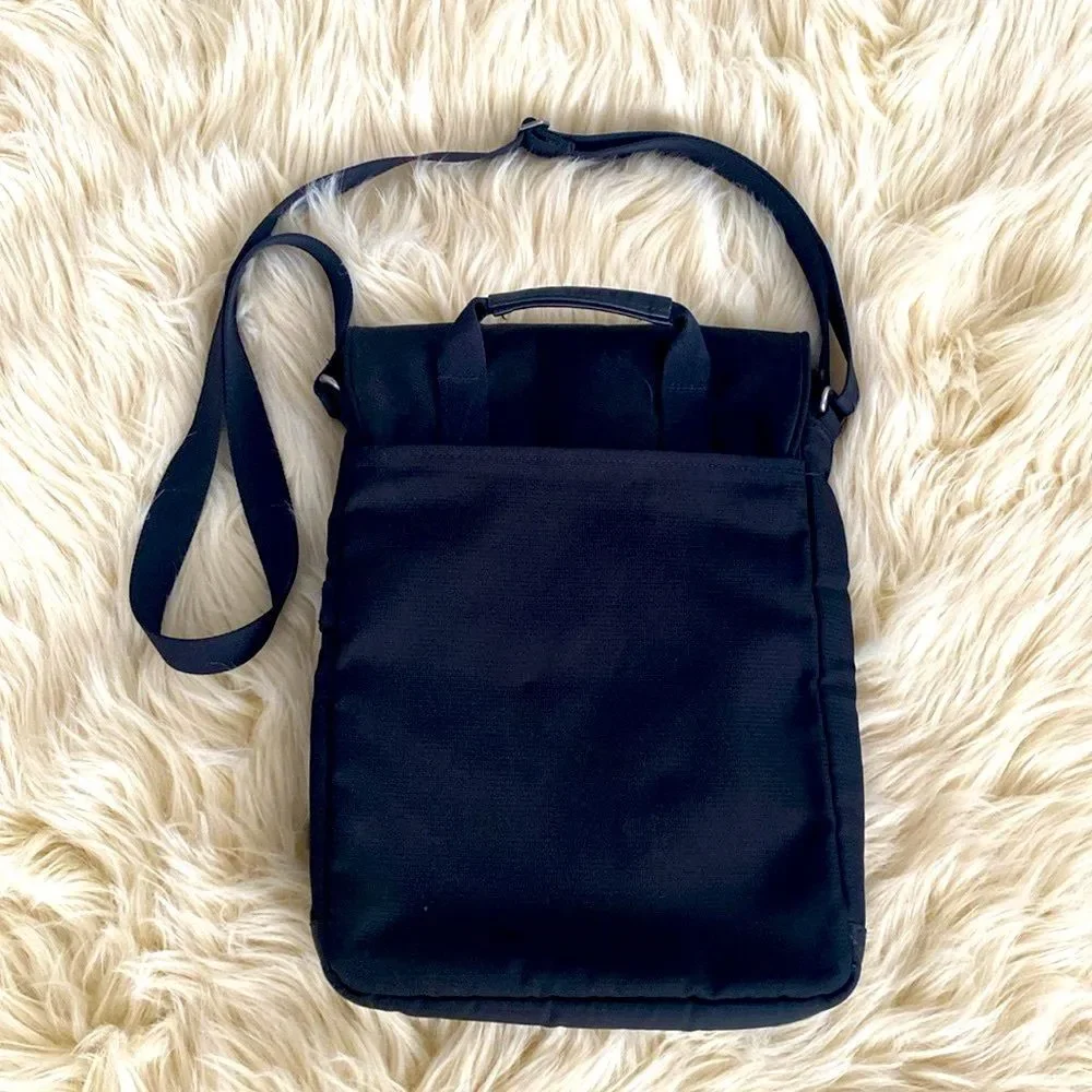 OGIO Nylon Laptop Black/Silver Cross Body Padded Bag Adjustable Strap Pockets
